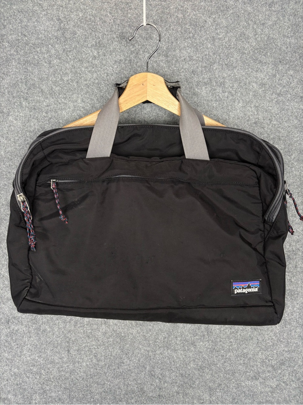 Patagonia Black Laptop Travel Briefcase Messenger Carry On Bag